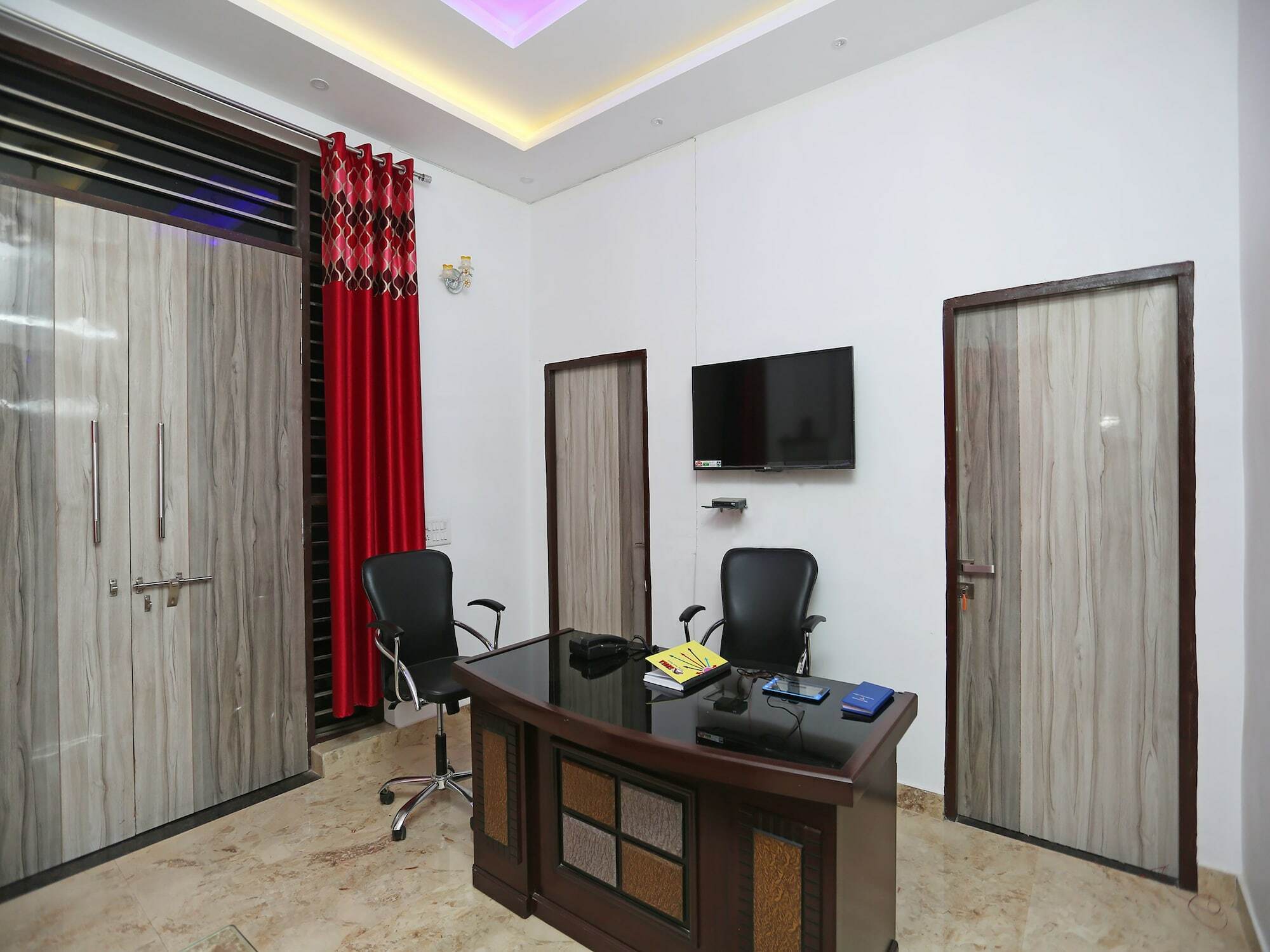 Hotel Rest Palace Agra  Buitenkant foto